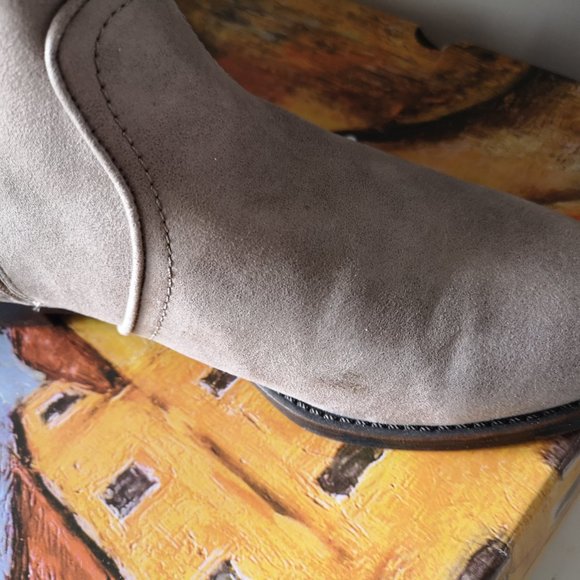 Bella Vita Suede Mid Calf Boots taupe 10 - Picture 6 of 15
